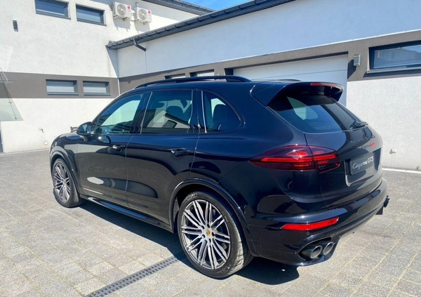 Porsche Cayenne cena 215200 przebieg: 166000, rok produkcji 2015 z Łódź małe 781